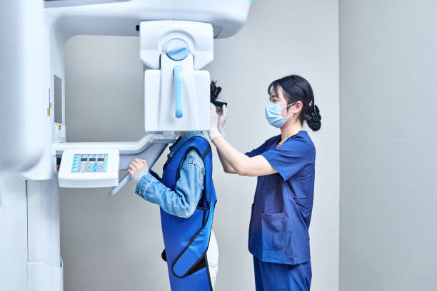 Best Weekend Emergency Dentist in Bellflower, CA